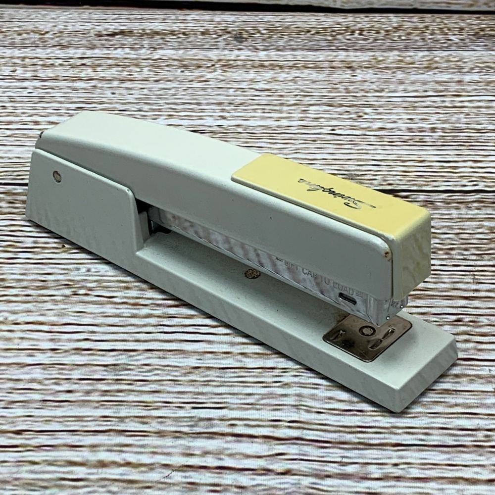 Vintage Swingline Stapler Gray Beige Desktop Office Supply Model 747xx Mexico